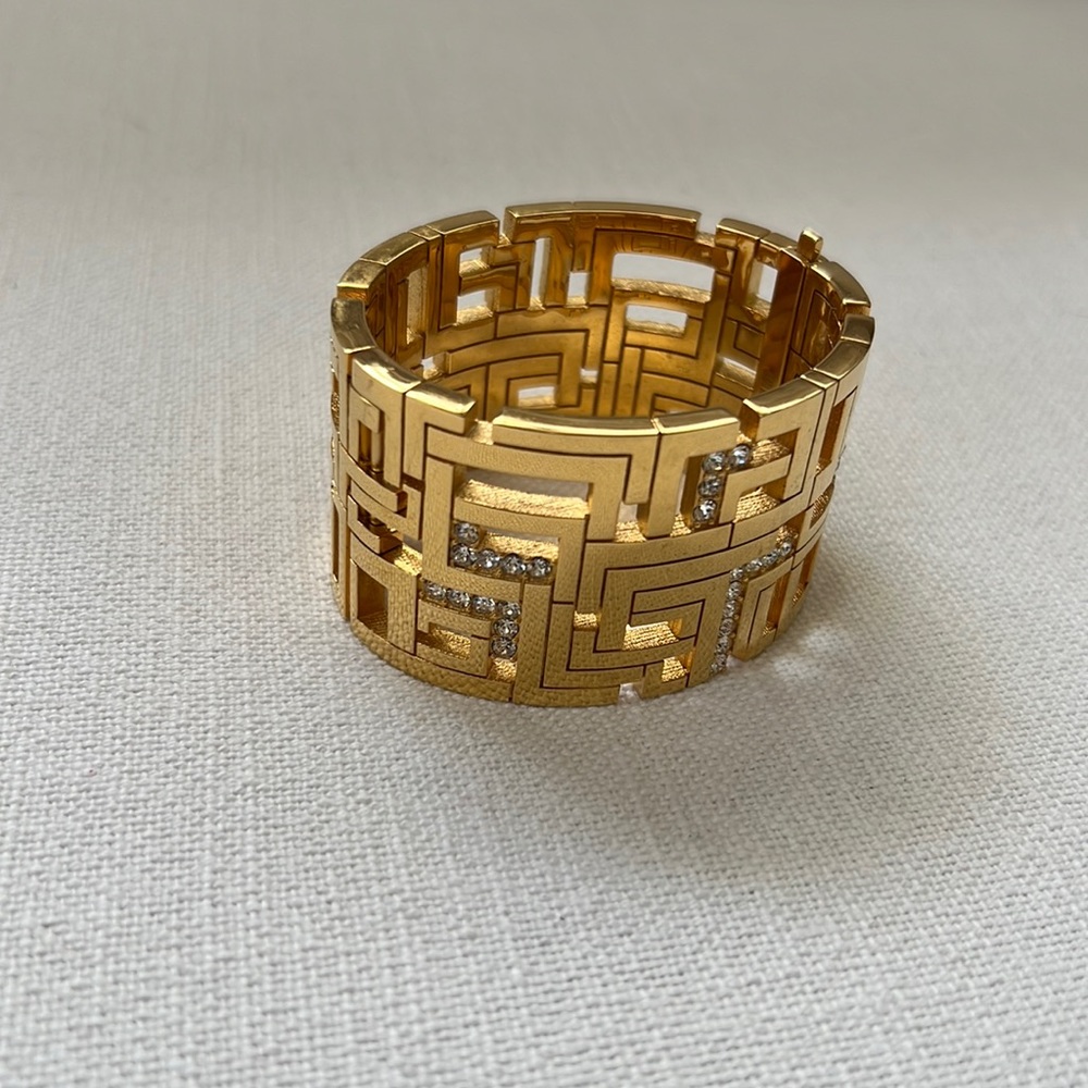 Leda Madera Goldie Gold-Plated Swarovski Crystal Cuff